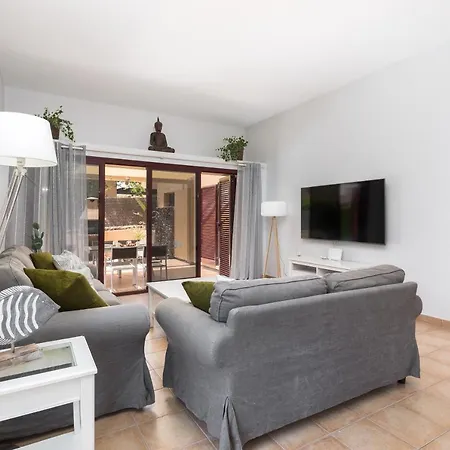 Home2book Stunning Aloha Beach, Private Pool Vila