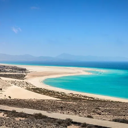 Home2book Stunning Aloha Beach, Private Pool Vila Lajares