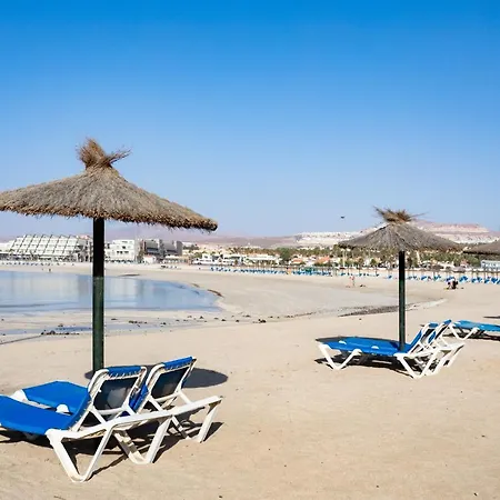 Home2book Stunning Aloha Beach, Private Pool וילה *
